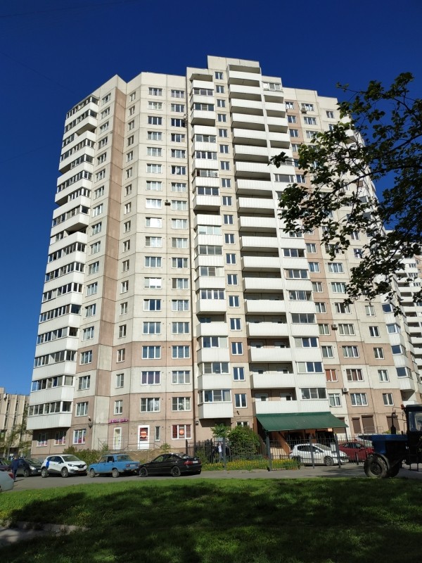 г. Санкт-Петербург, пр-кт. Наставников, д. 47, к. 1-фасад здания