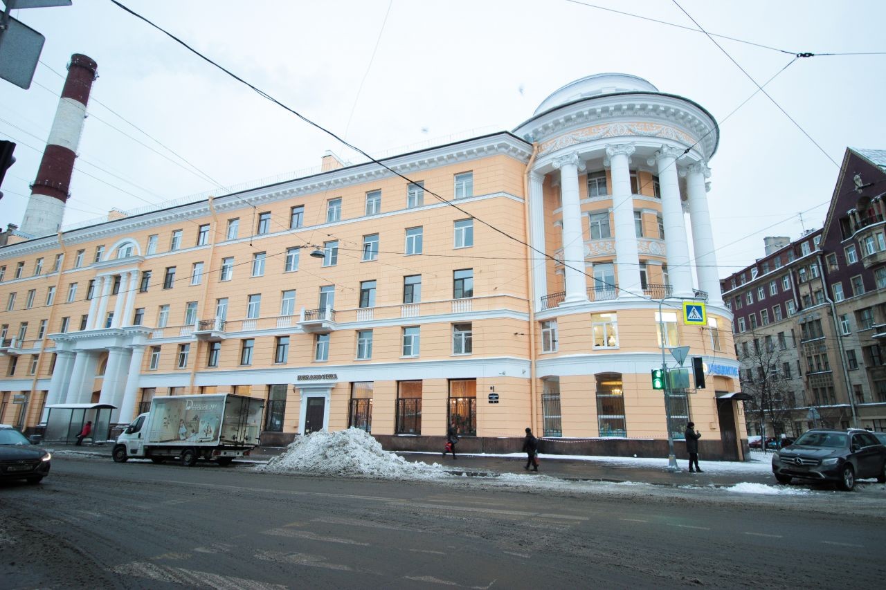 г. Санкт-Петербург, ул. Новгородская, д. 5-фасад здания