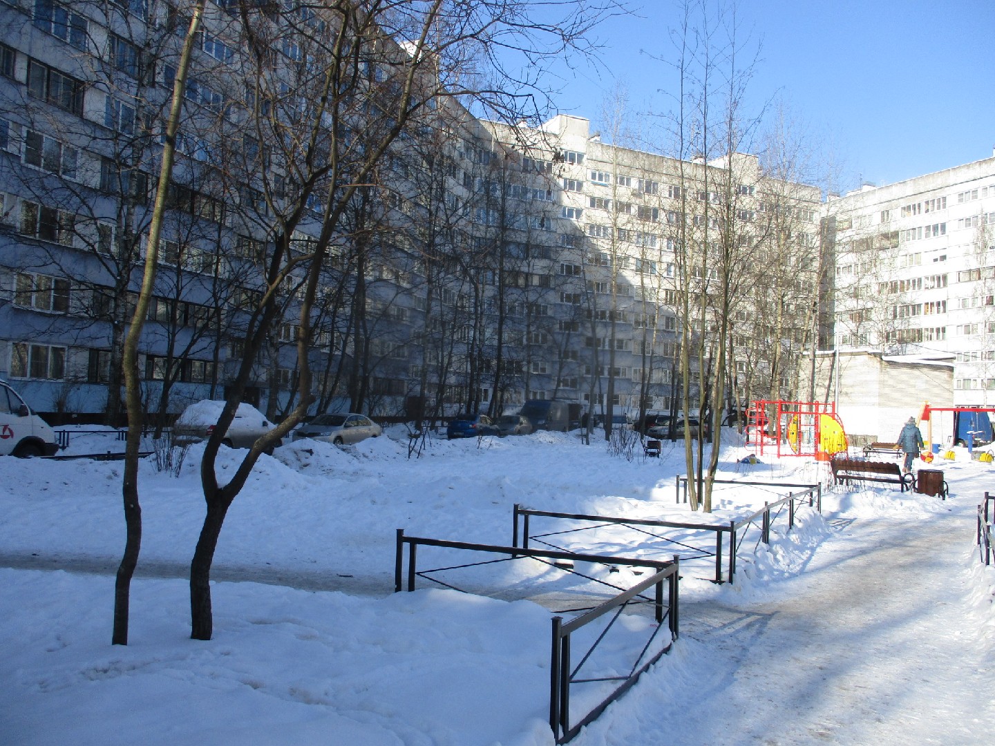 г. Санкт-Петербург, ул. Парашютная, д. 12, лит. А-фасад здания