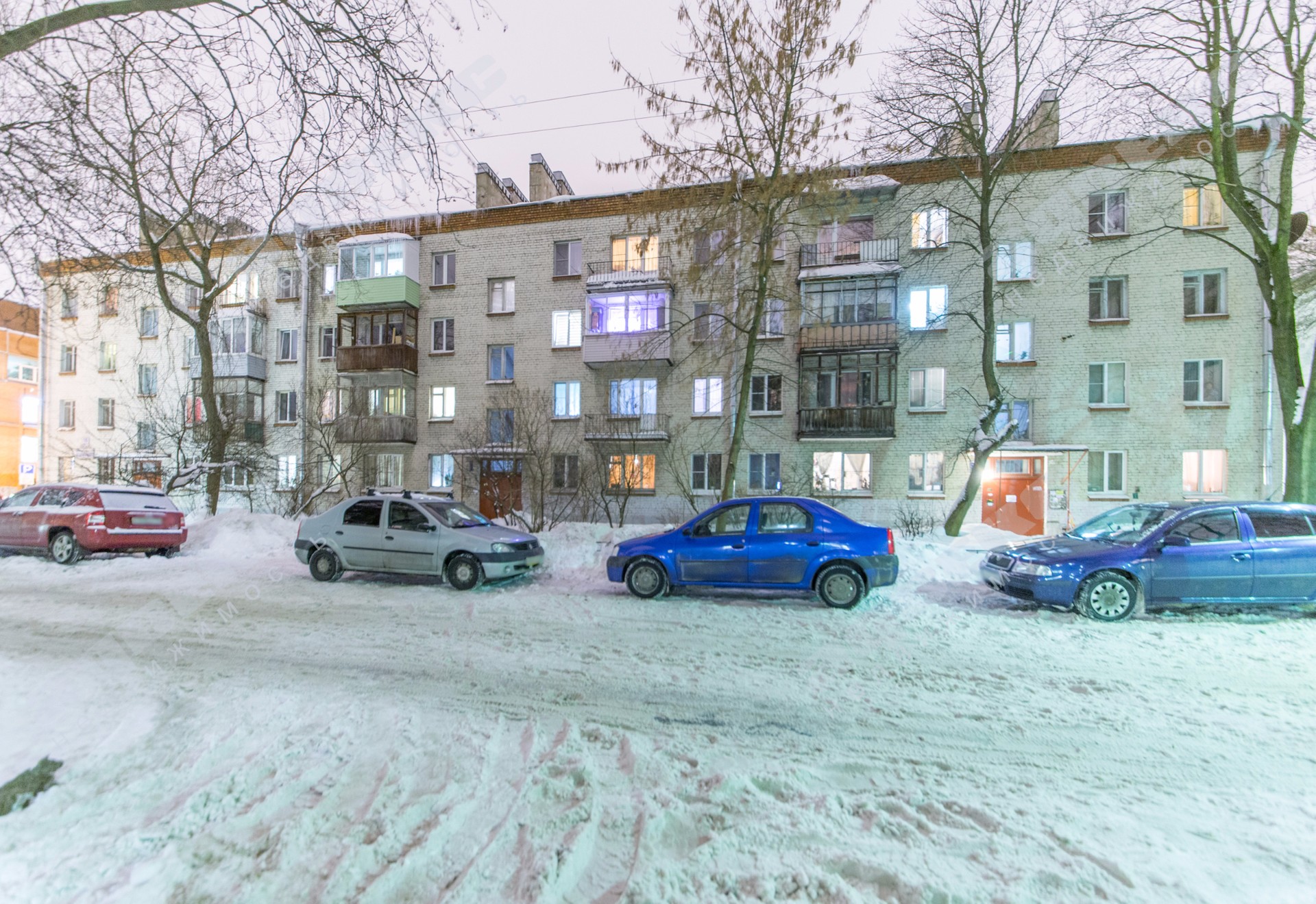 г. Санкт-Петербург, ул. Пограничника Гарькавого, д. 16, к. 2-фасад здания