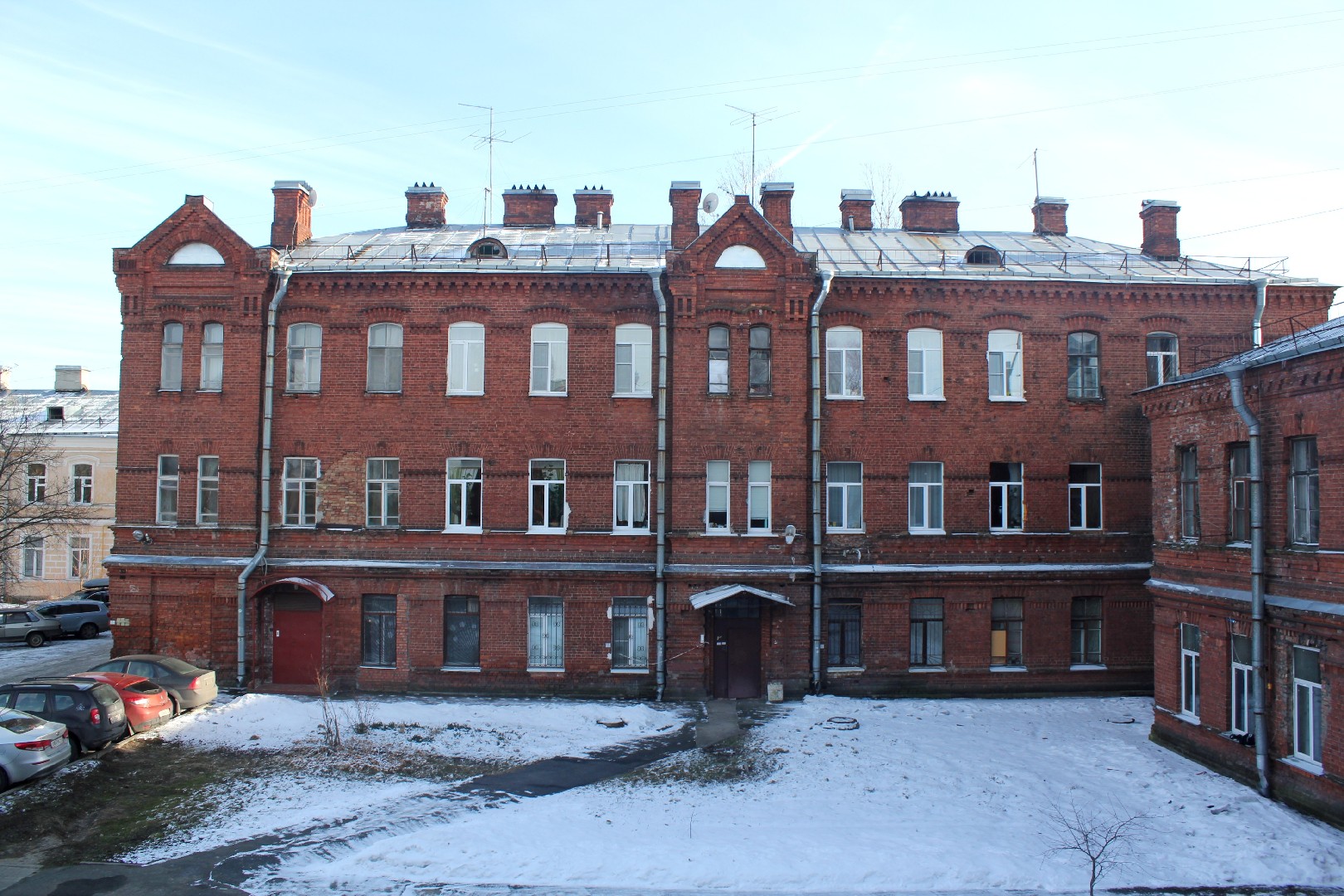 г. Санкт-Петербург, г. Пушкин, ш. Красносельское, д. 7-фасад здания