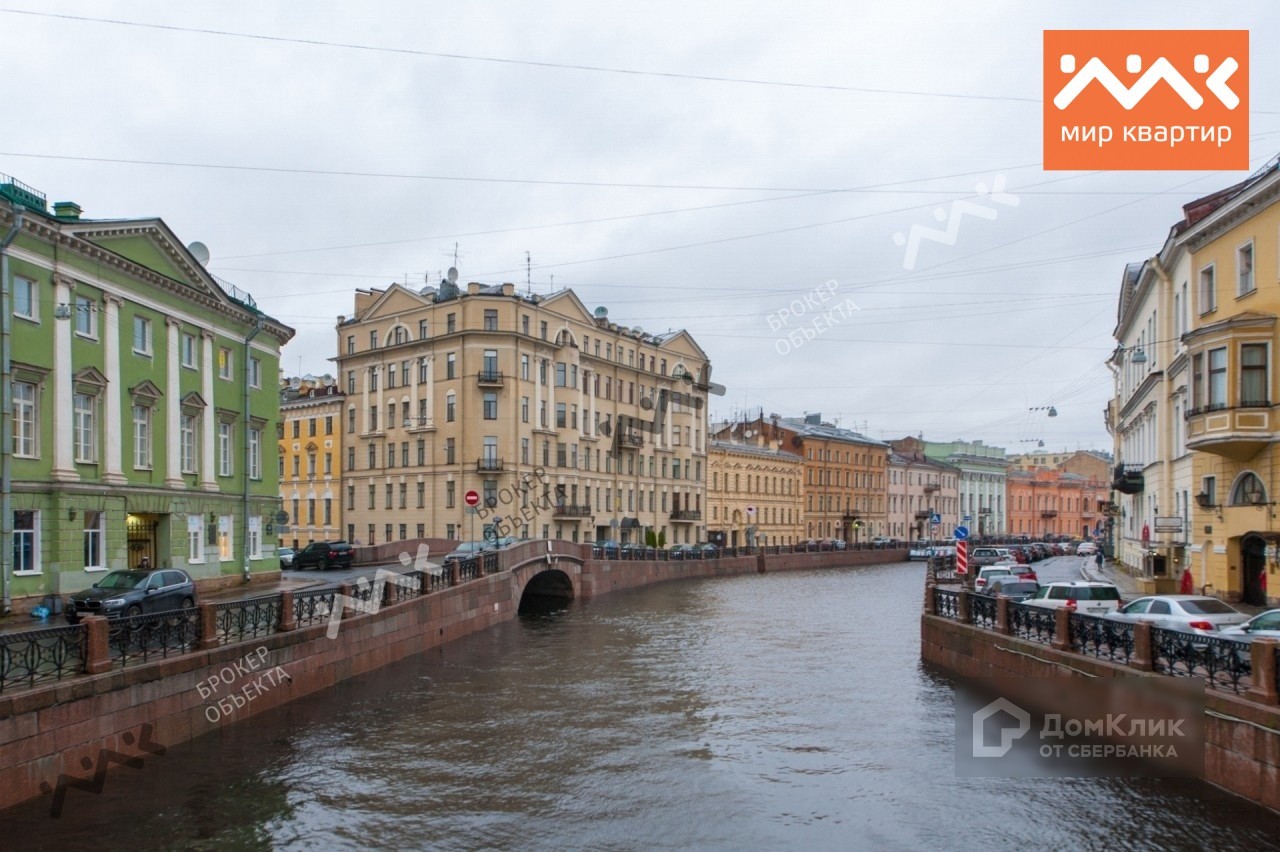 г. Санкт-Петербург, наб. Реки Мойки, д. 31, лит. А-придомовая территория