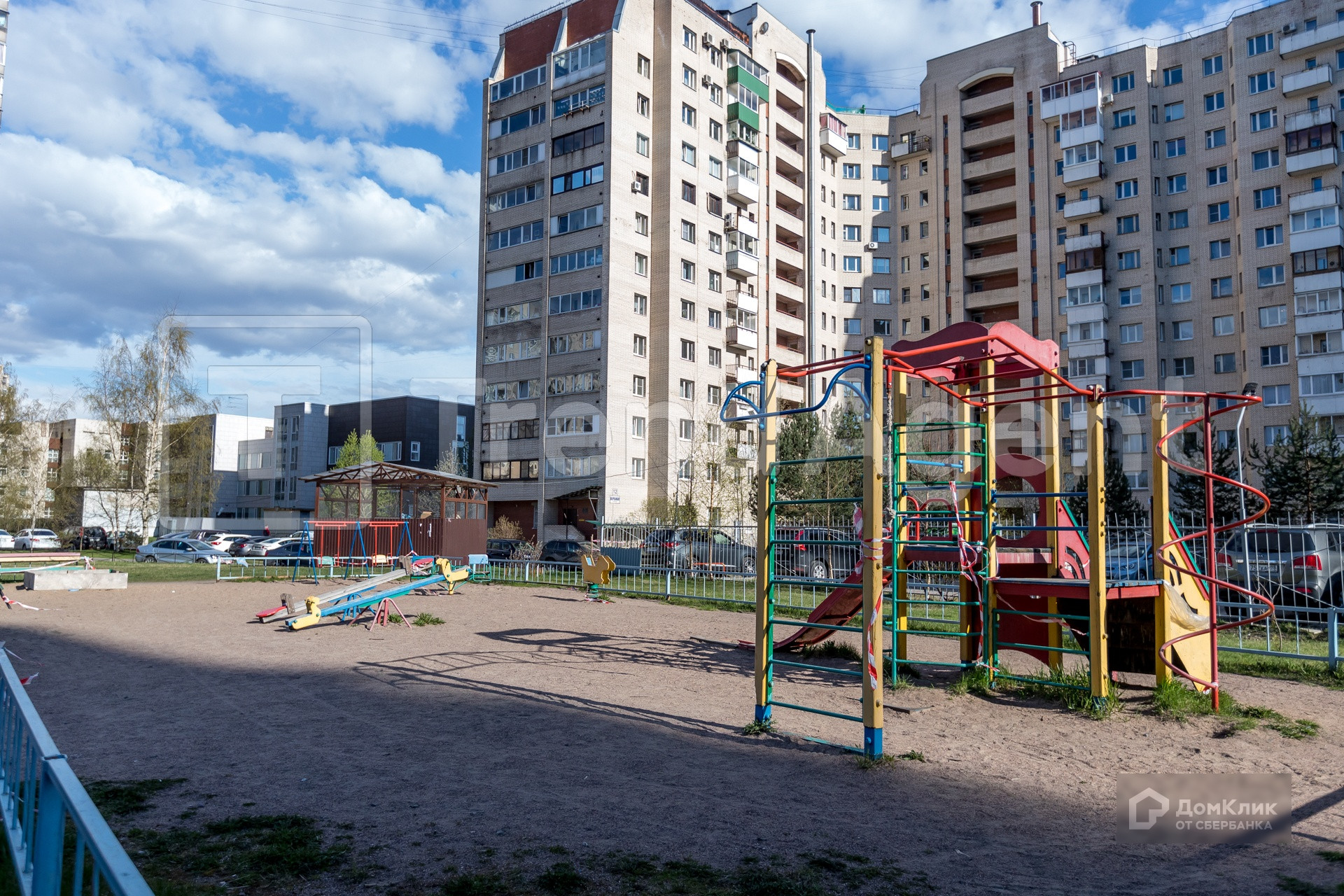 г. Санкт-Петербург, ул. Репищева, д. 15, к. 3-придомовая территория