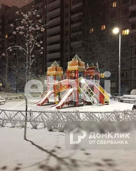 г. Санкт-Петербург, пр-кт. Светлановский, д. 40, к. 2-придомовая территория