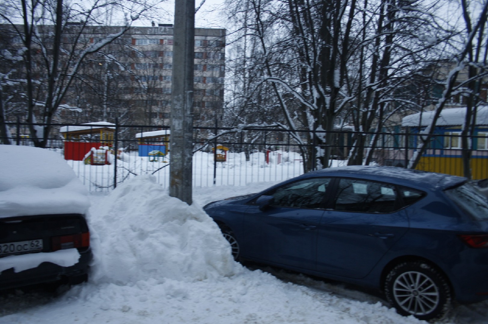 г. Санкт-Петербург, пр-кт. Светлановский, д. 72, к. 4, стр. А-придомовая территория