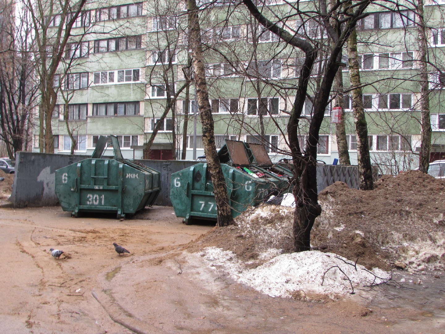 г. Санкт-Петербург, б-р. Серебристый, д. 22, к. 3-придомовая территория