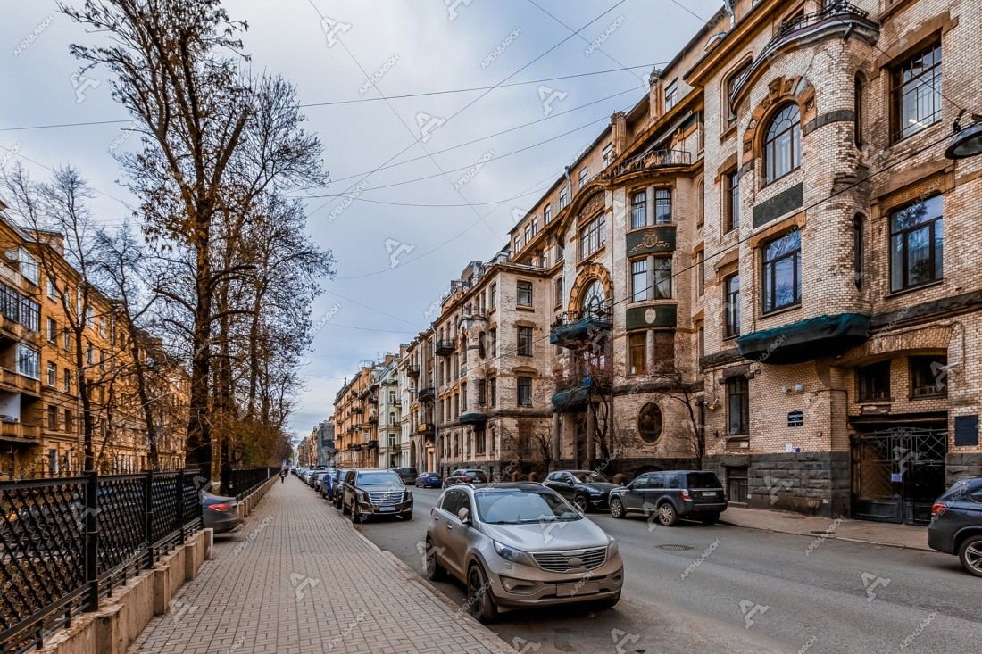 г. Санкт-Петербург, ул. Таврическая, д. 5-фасад здания