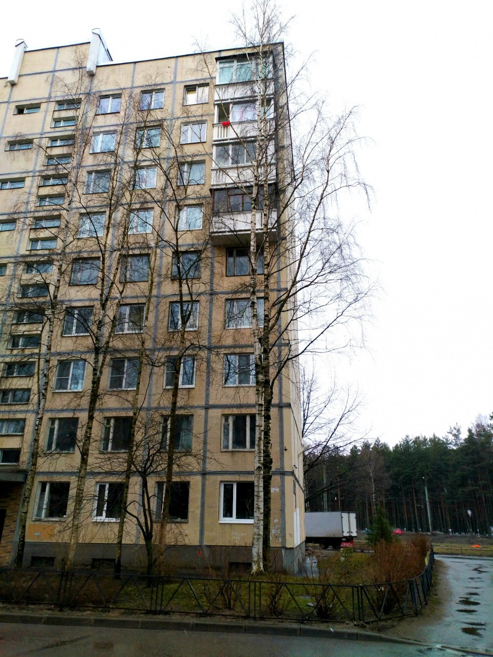 г. Санкт-Петербург, пр-кт. Тихорецкий, д. 35-фасад здания