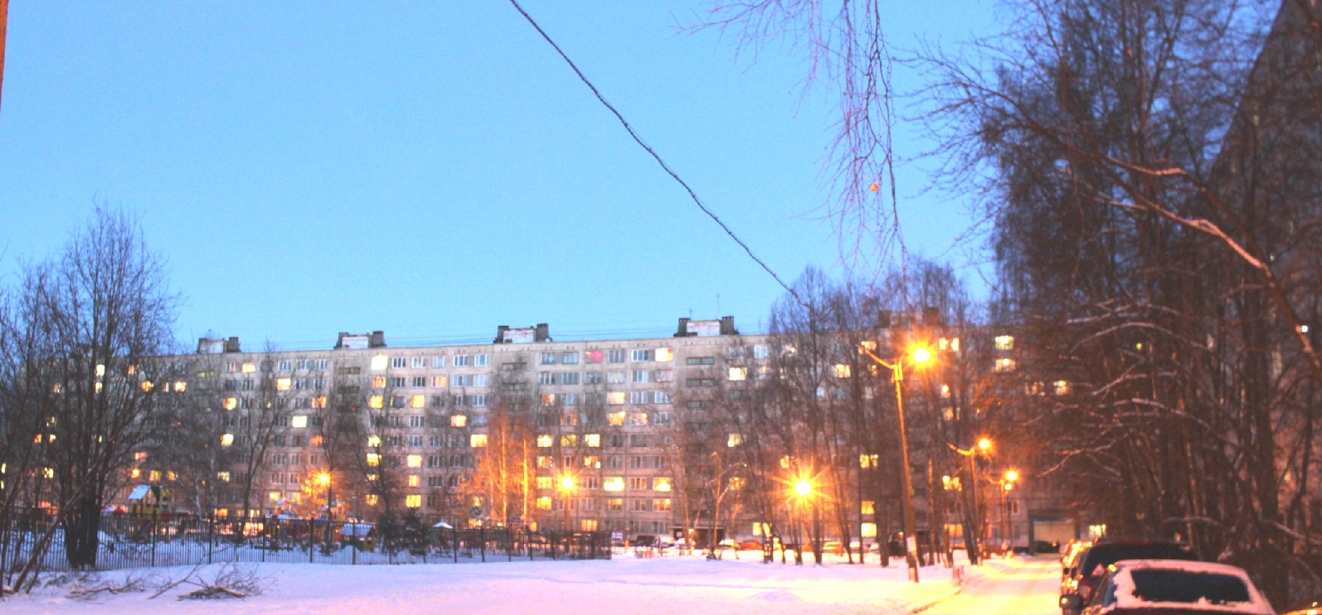 г. Санкт-Петербург, пр-кт. Товарищеский, д. 8-фасад здания