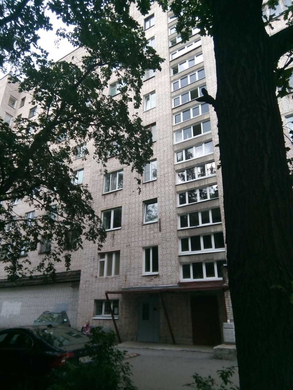 г. Санкт-Петербург, пр-кт. Тореза, д. 40, к. 1-фасад здания