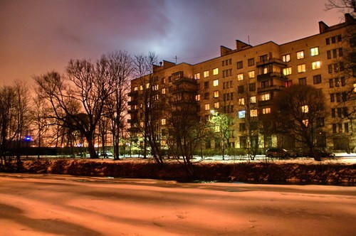 г. Санкт-Петербург, наб. Ушаковская, д. 9, к. 1-фасад здания