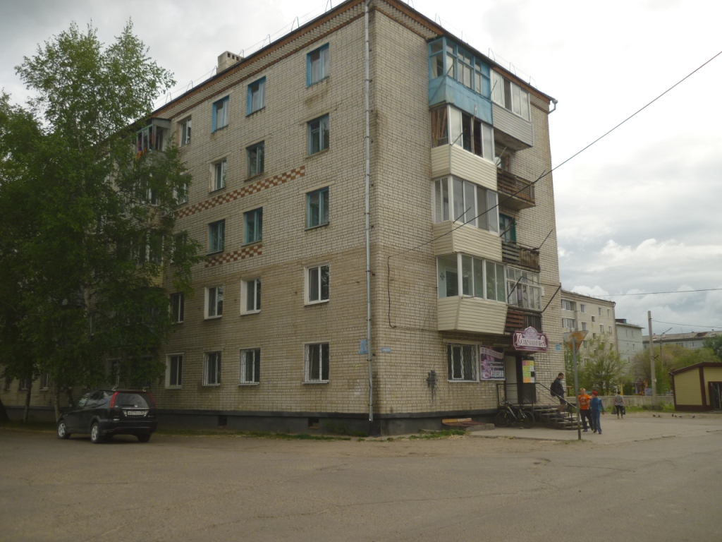 обл. Амурская, г. Свободный, ул. Орджоникидзе, д. 73-фасад здания