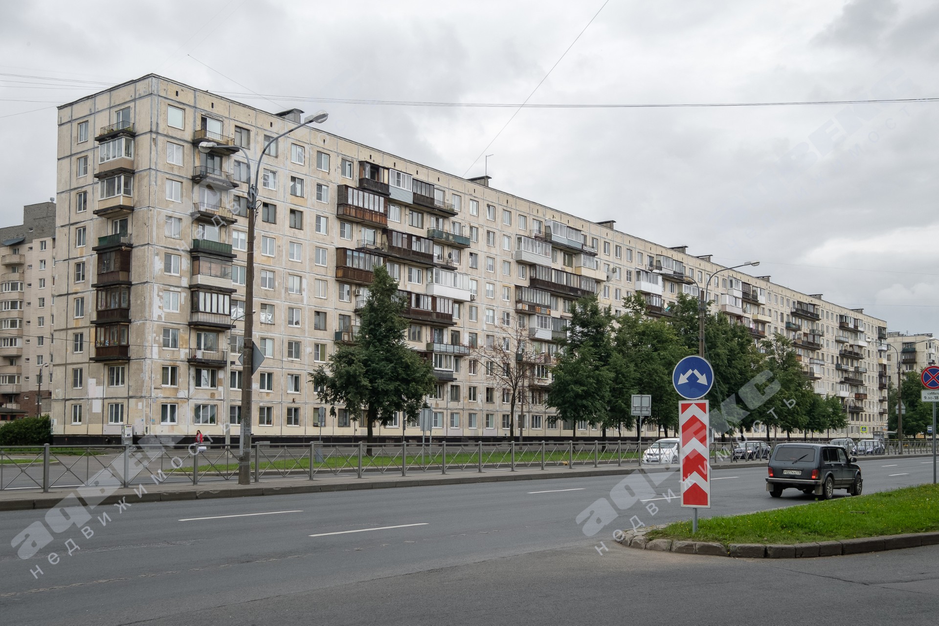 г. Санкт-Петербург, пр-кт. Энергетиков, д. 35, к. 1-фасад здания