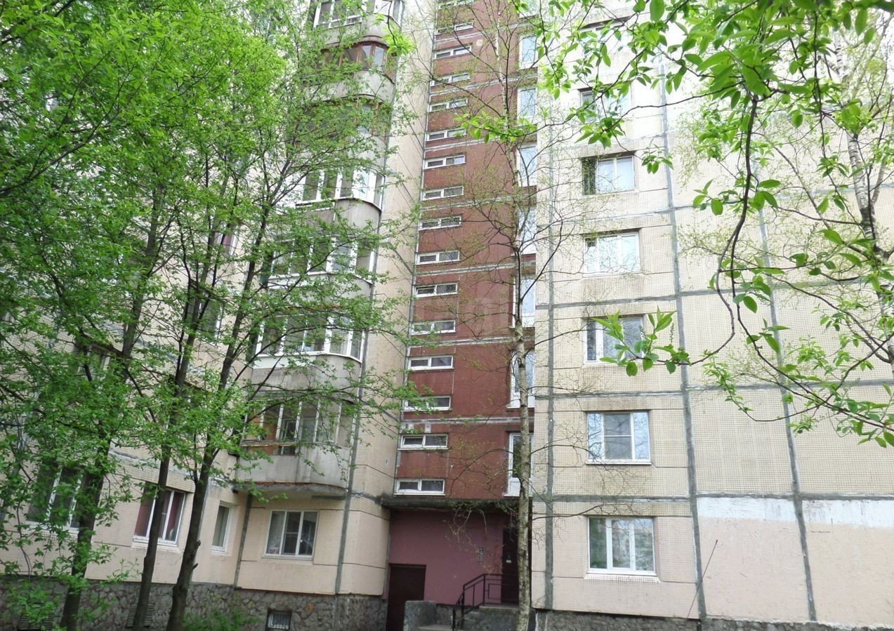 г. Санкт-Петербург, пр-кт. Энтузиастов, д. 30, к. 2-фасад здания