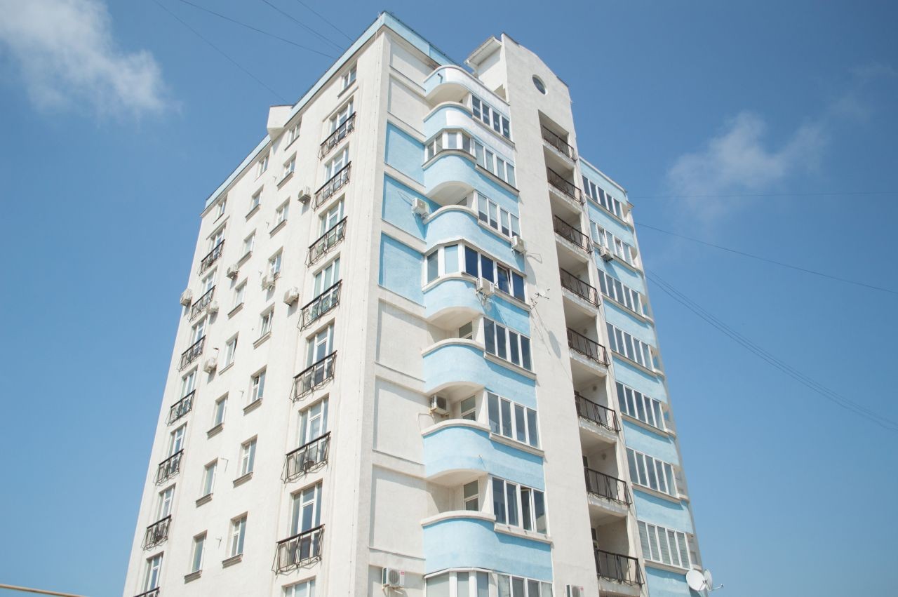 г. Севастополь, ул. Дыбенко Павла, д. 26-фасад здания