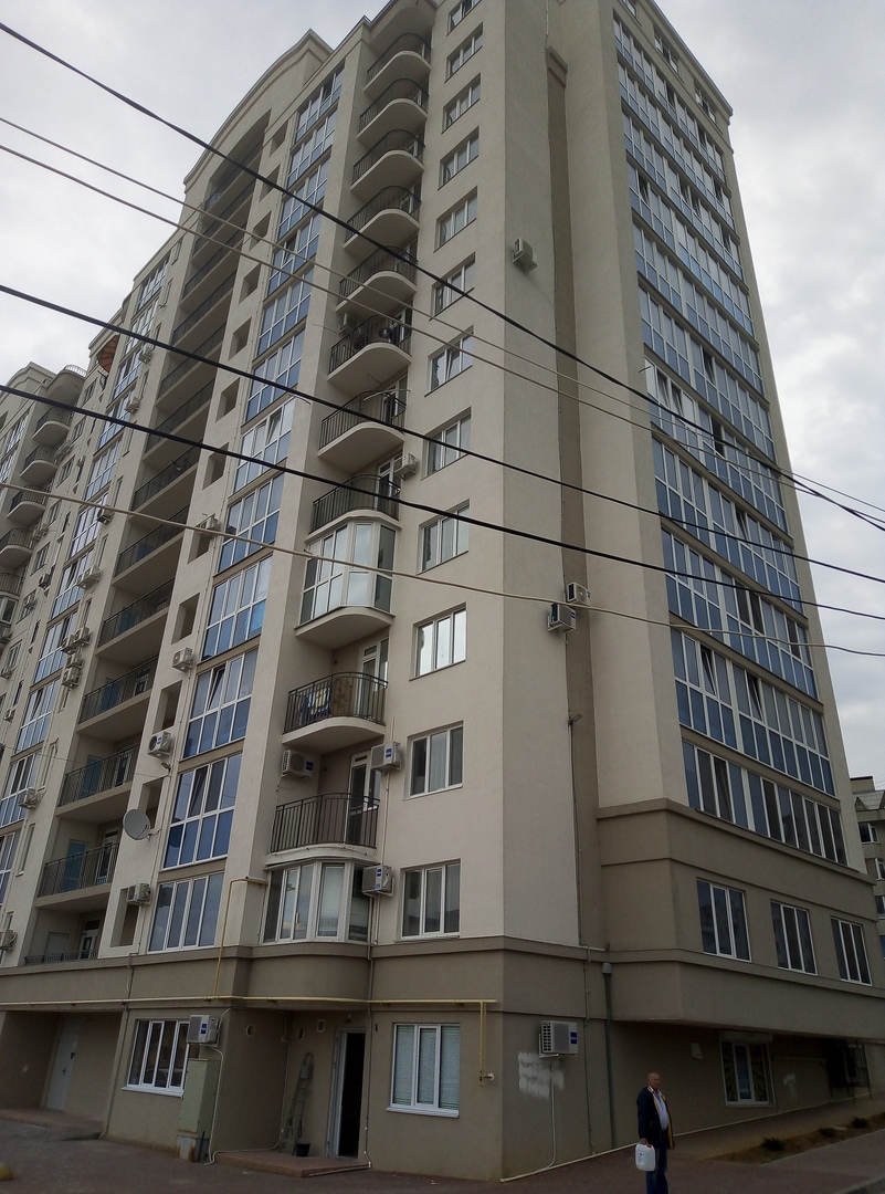 г. Севастополь, ул. Маячная, д. 33-фасад здания