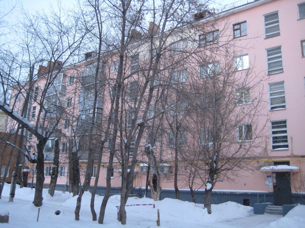 край. Алтайский, г. Барнаул, пр-кт. Ленина, д. 159-фасад здания