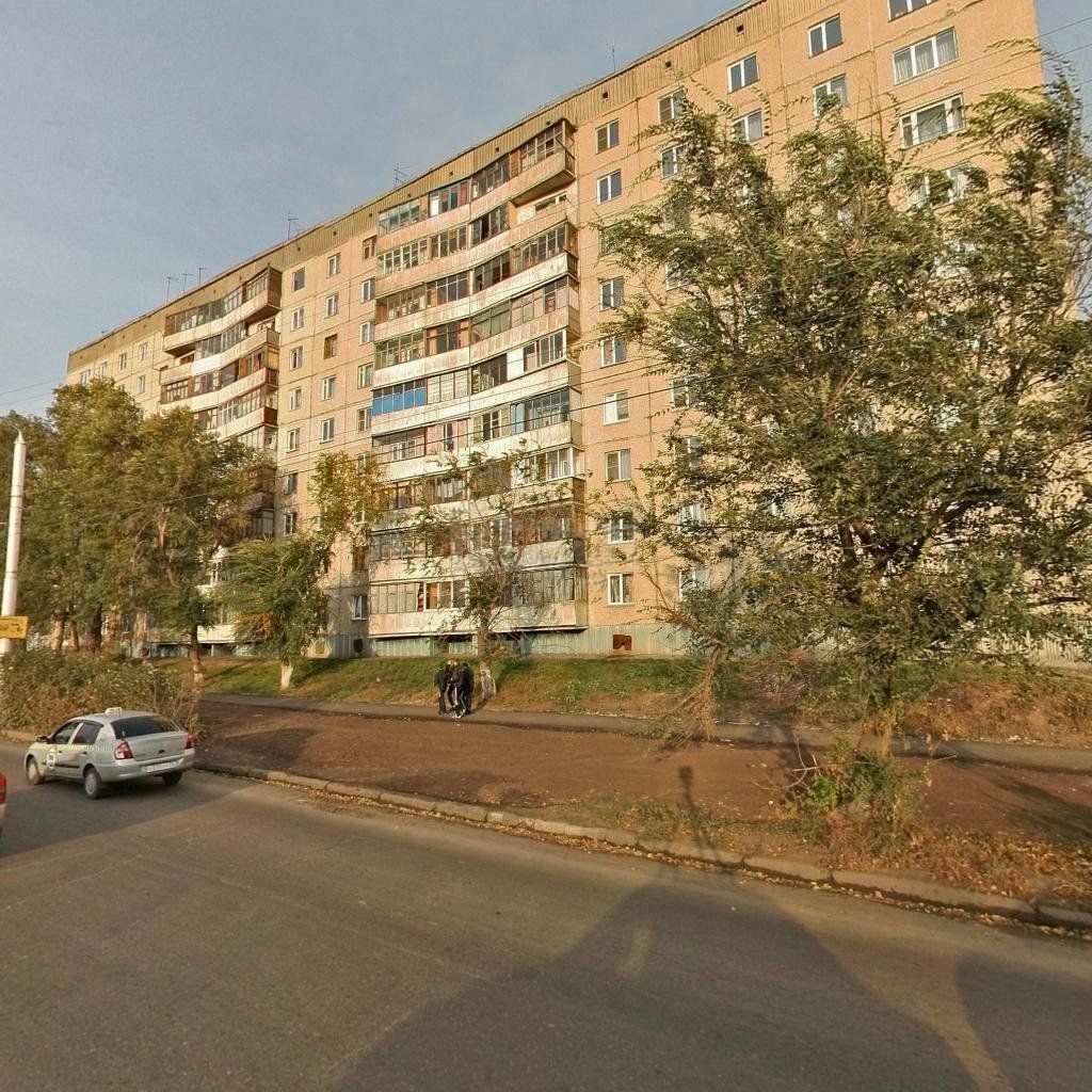 край. Алтайский, г. Барнаул, ул. Малахова, д. 27-фасад здания