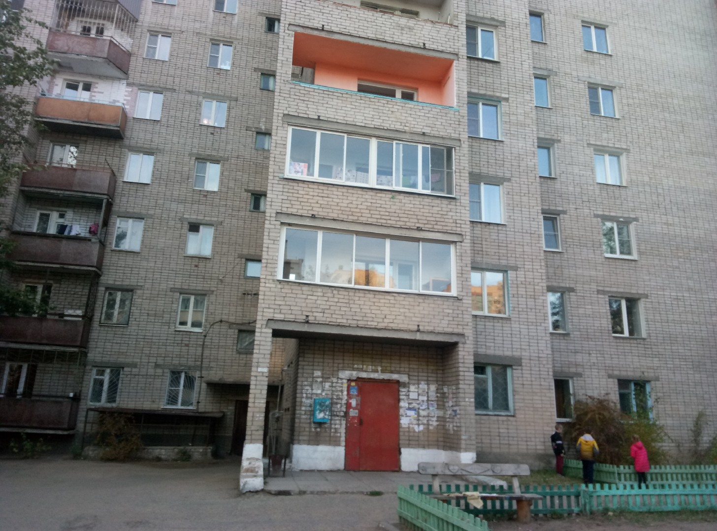 край. Забайкальский, г. Чита, ул. Шилова, д. 8-фасад здания