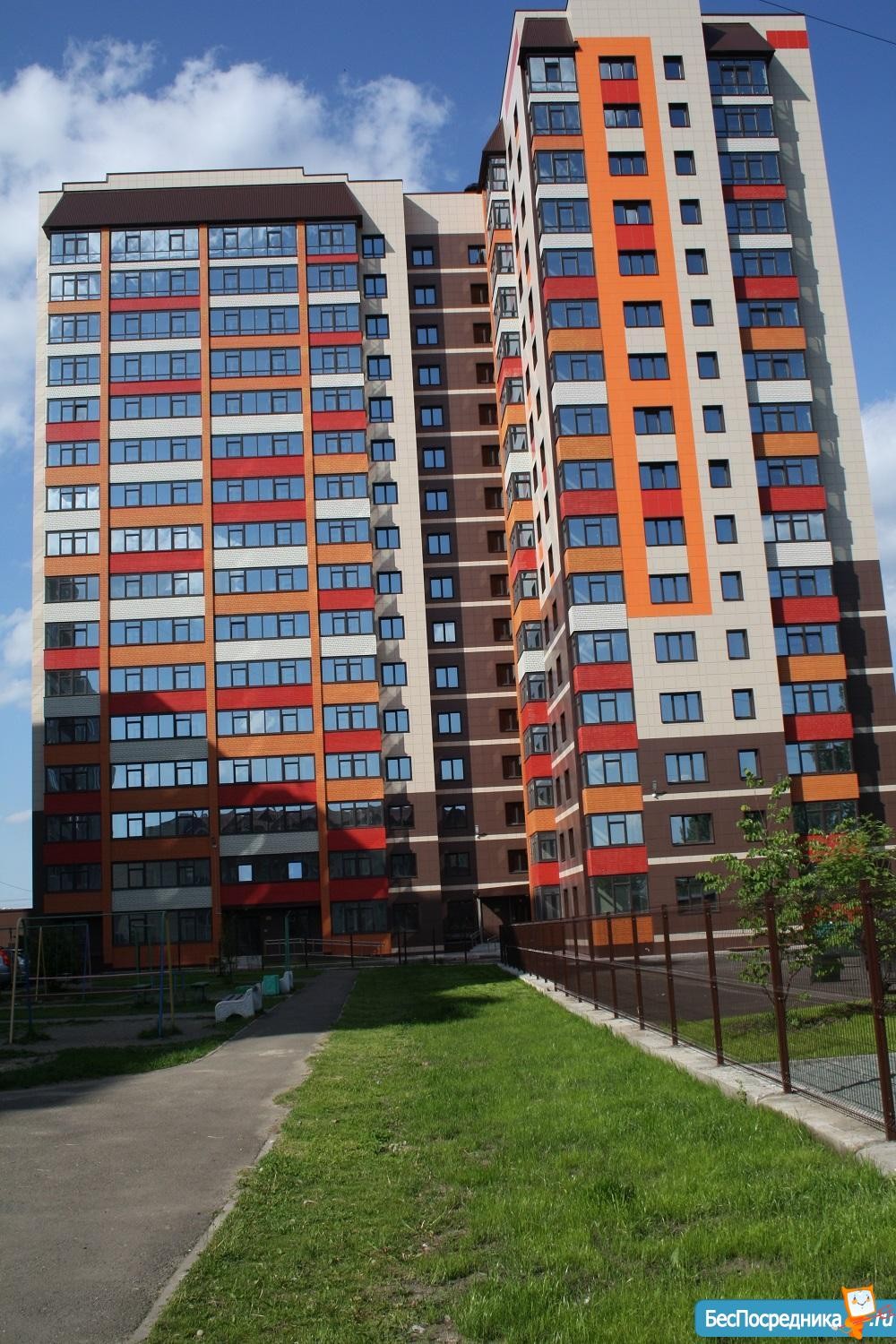 край. Алтайский, г. Барнаул, ул. Малахова, д. 79-фасад здания