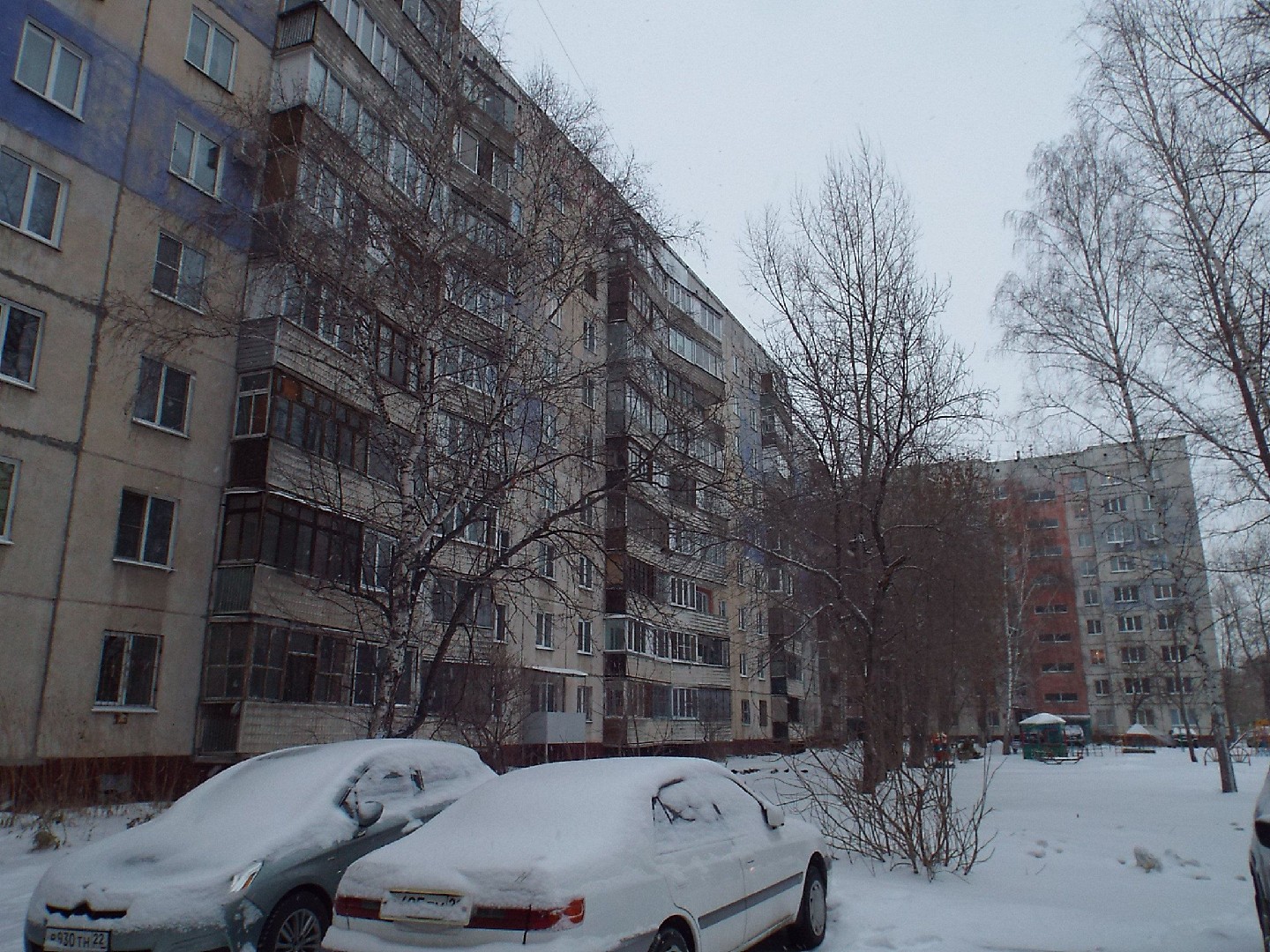 край. Алтайский, г. Барнаул, ул. Малахова, д. 107-фасад здания
