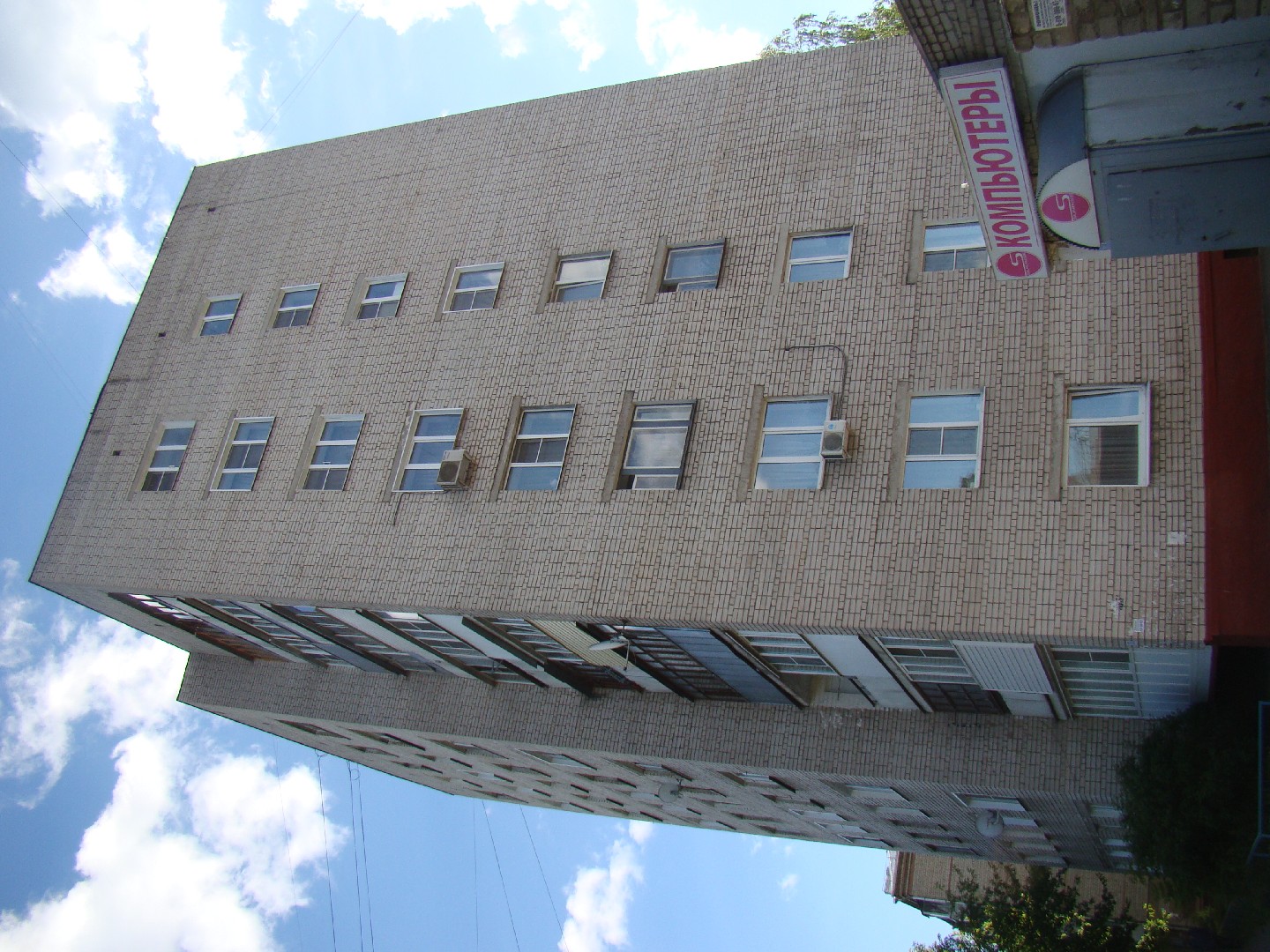 обл. Ивановская, г. Иваново, ул. Ташкентская, д. 106А-фасад здания