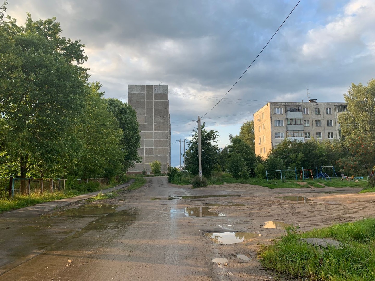 обл. Ивановская, г. Иваново, мкр. ТЭЦ-3, д. 7А-придомовая территория