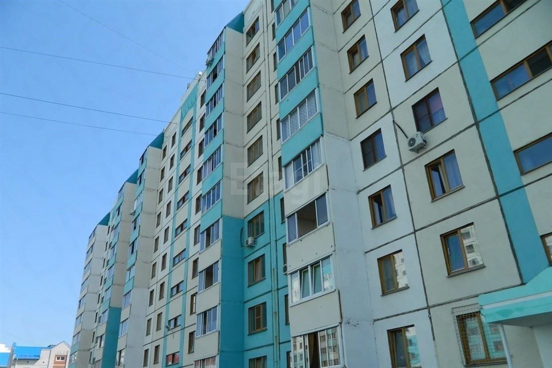 край. Алтайский, г. Барнаул, ул. Малахова, д. 160-фасад здания