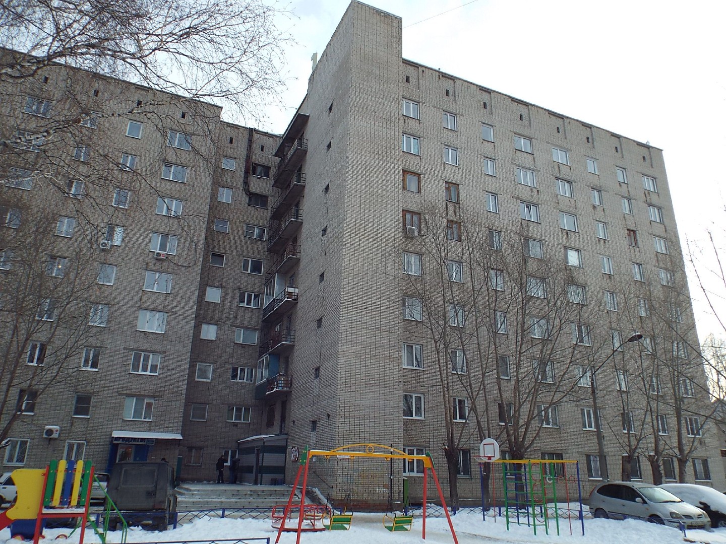 край. Алтайский, г. Барнаул, ул. Малахова, д. 173-фасад здания