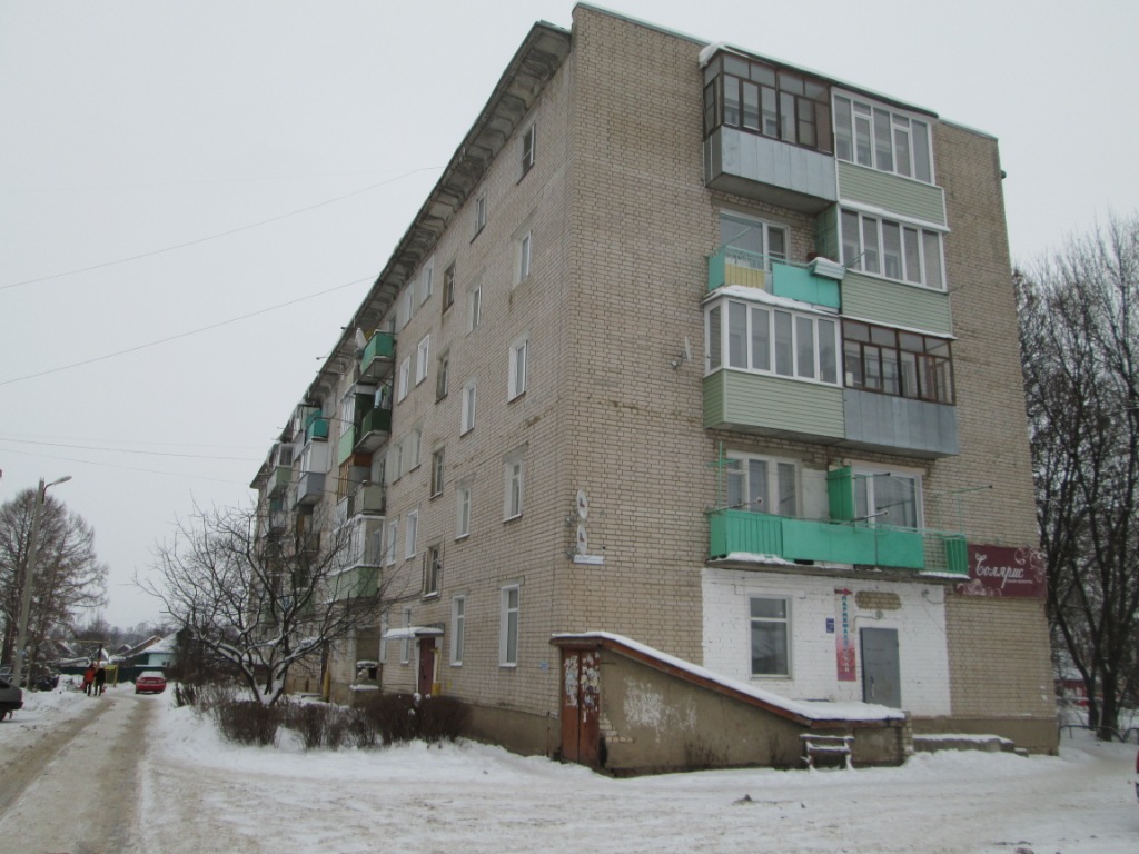 обл. Ивановская, р-н. Приволжский, г. Приволжск, ул. Железнодорожная, д. 20-фасад здания