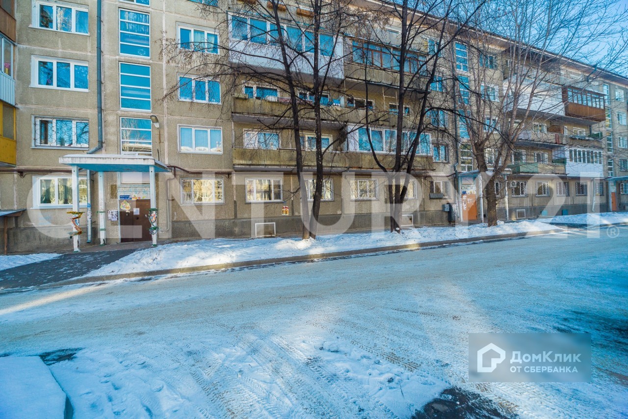 обл. Иркутская, г. Ангарск, кв-л. 85-й, д. 23Б-фасад здания