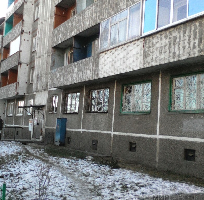 обл. Иркутская, г. Иркутск, ул. Баумана, д. 182-фасад здания