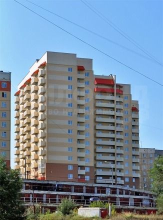 край. Алтайский, г. Барнаул, ул. Монтажников, д. 12-фасад здания
