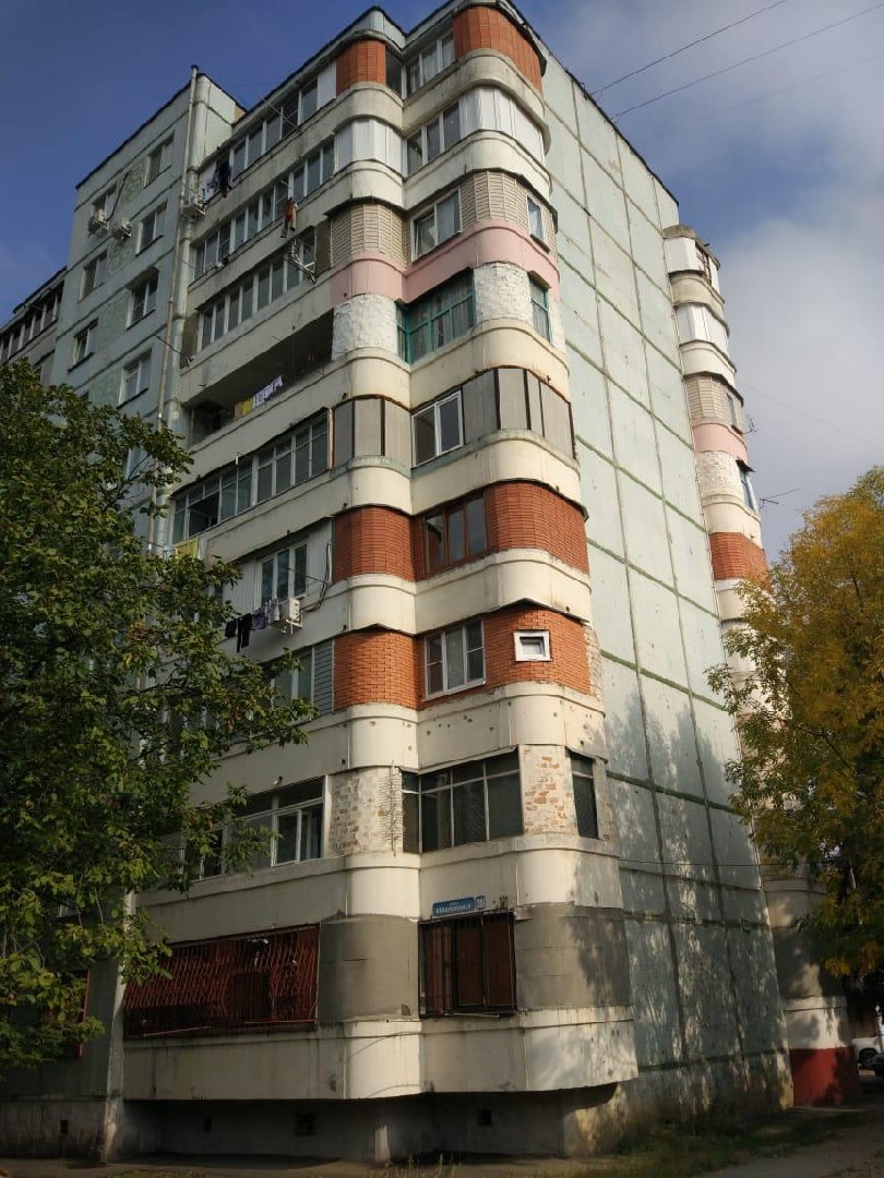 Респ. Кабардино-Балкарская, г. Нальчик, ул. Кабардинская, д. 208-фасад здания