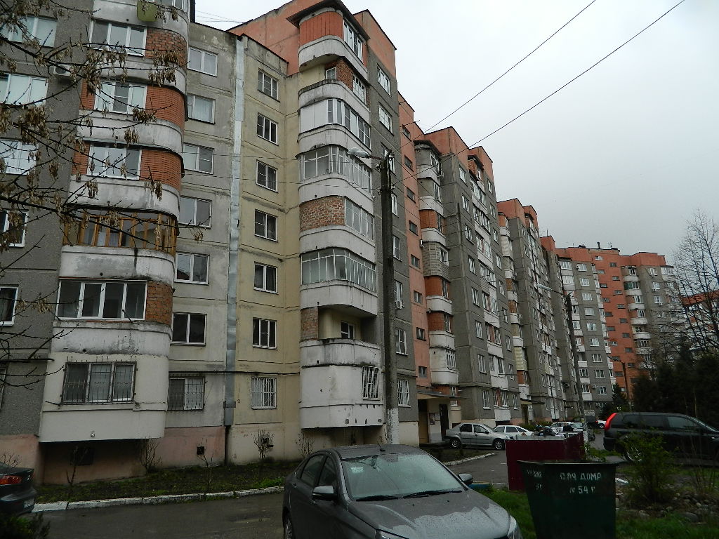 Респ. Кабардино-Балкарская, г. Нальчик, ул. Тарчокова, д. 54 в-фасад здания