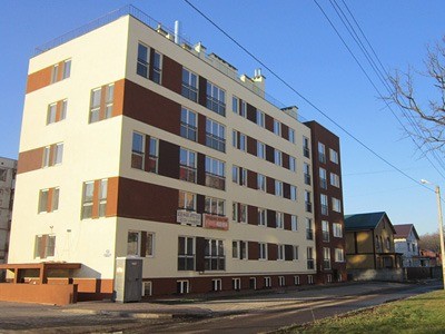 обл. Калининградская, г. Калининград, ул. Лукашова, д. 27-фасад здания