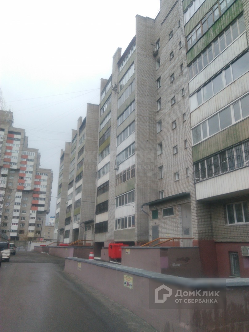 край. Алтайский, г. Барнаул, ул. Папанинцев, д. 114-фасад здания