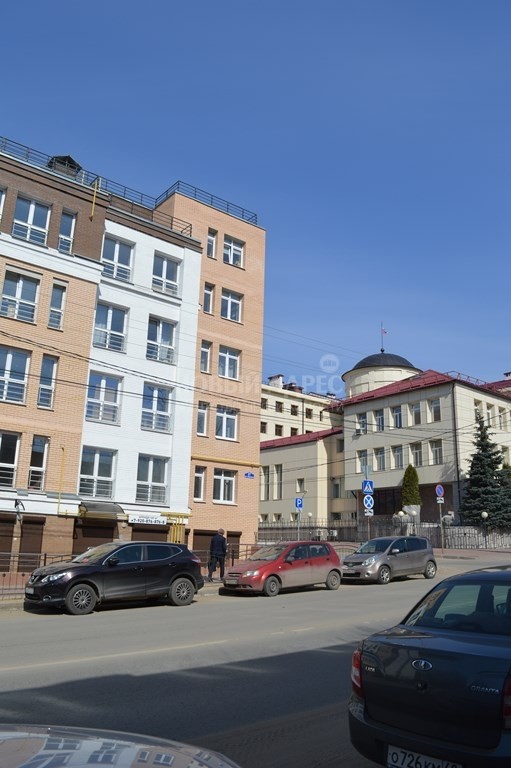 обл. Калужская, г. Калуга, ул. Баумана, д. 27-фасад здания