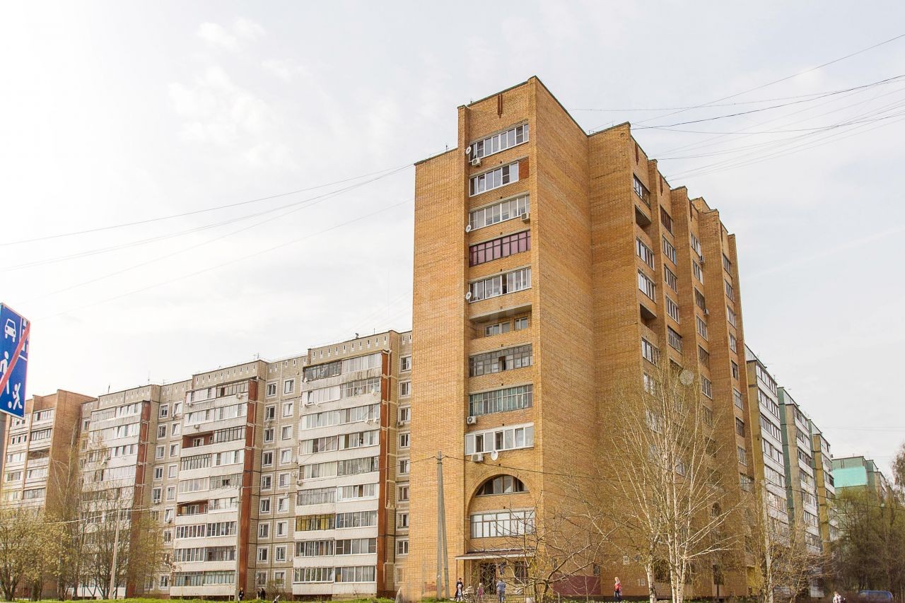 обл. Калужская, г. Калуга, ул. Генерала Попова, д. 18-фасад здания