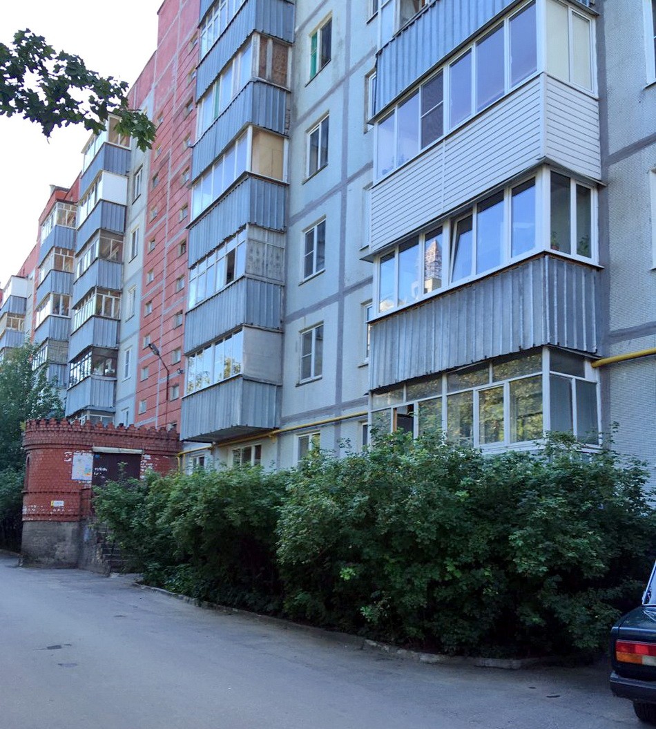 обл. Калужская, г. Калуга, ул. Гурьянова, д. 59-фасад здания