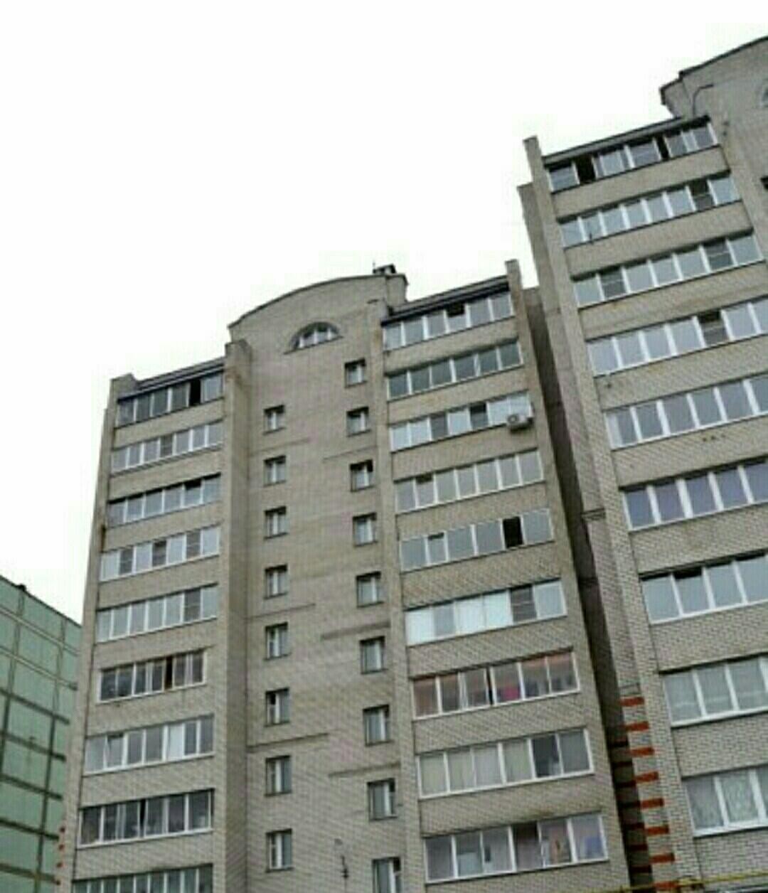 обл. Калужская, г. Калуга, ул. Л.Толстого, д. 33-фасад здания