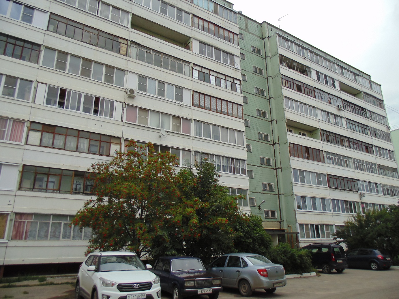 обл. Калужская, г. Калуга, ул. Майская, д. 32-фасад здания