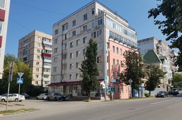 обл. Калужская, г. Калуга, ул. Суворова, д. 25-фасад здания