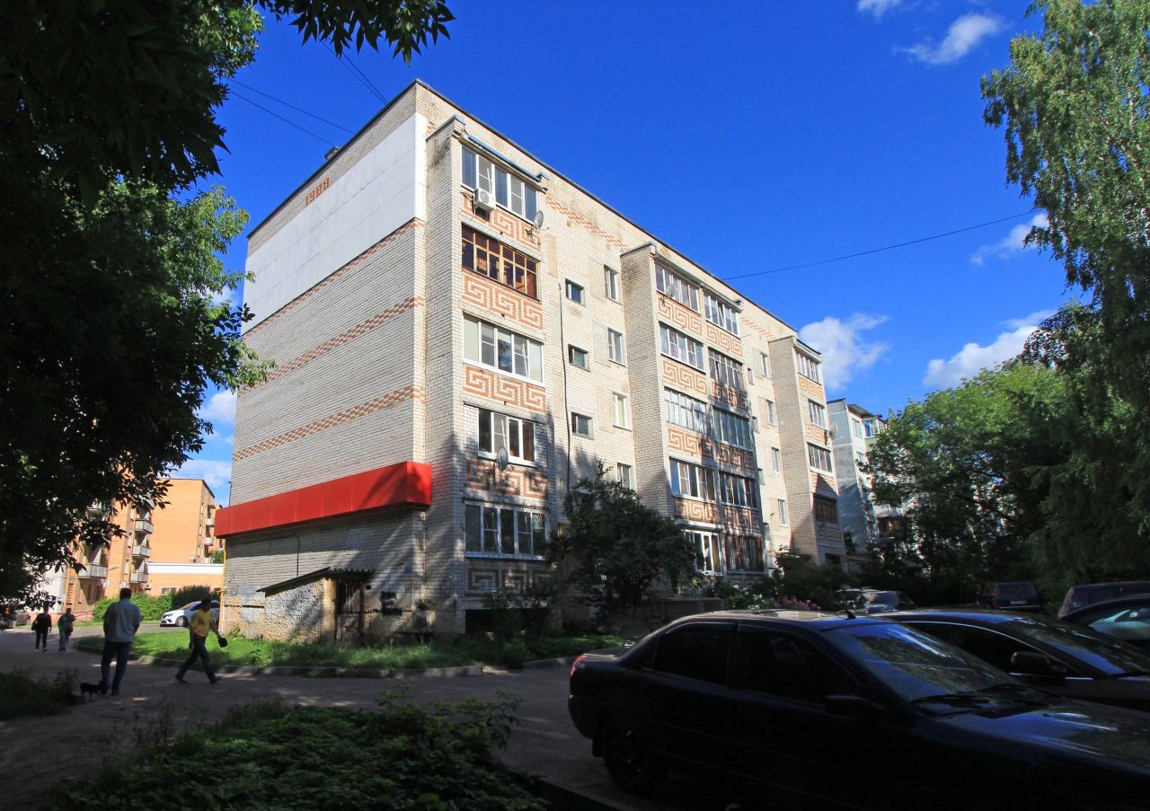 обл. Калужская, г. Калуга, пер. Теренинский, д. 2-фасад здания