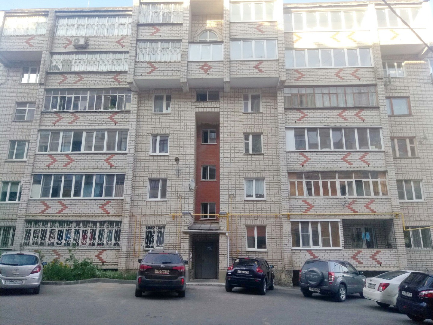 обл. Калужская, г. Калуга, ул. Фридриха Энгельса, д. 145-фасад здания