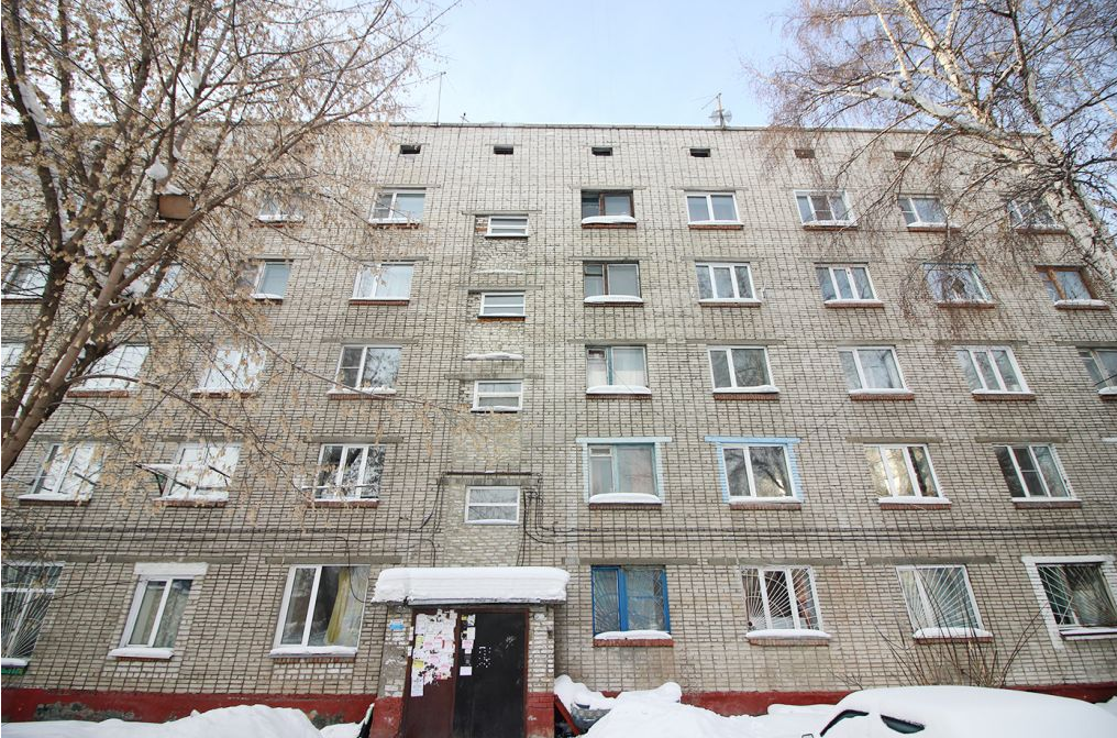 край. Алтайский, г. Барнаул, ул. Петра Сухова, д. 9а, к. 2-фасад здания
