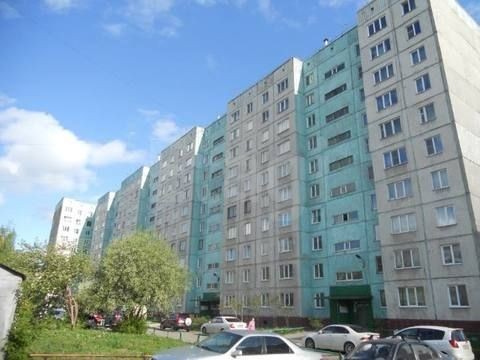 край. Алтайский, г. Барнаул, ул. Петра Сухова, д. 68-фасад здания
