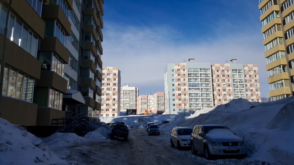 край. Камчатский, г. Петропавловск-Камчатский, ул. Дальневосточная, д. 28-придомовая территория