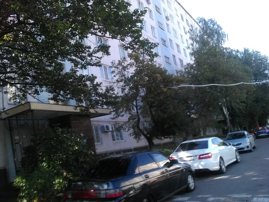 Респ. Карачаево-Черкесская, г. Черкесск, ул. Красноармейская, д. 59-фасад здания