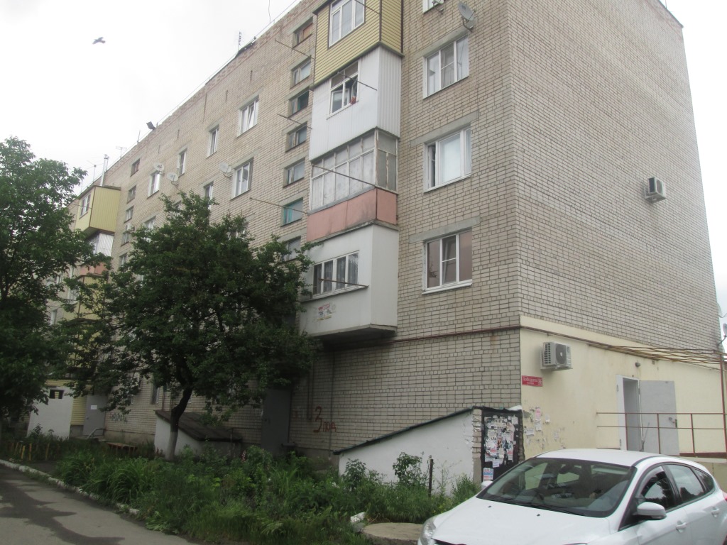Респ. Карачаево-Черкесская, г. Черкесск, ул. Лободина, д. 86-фасад здания
